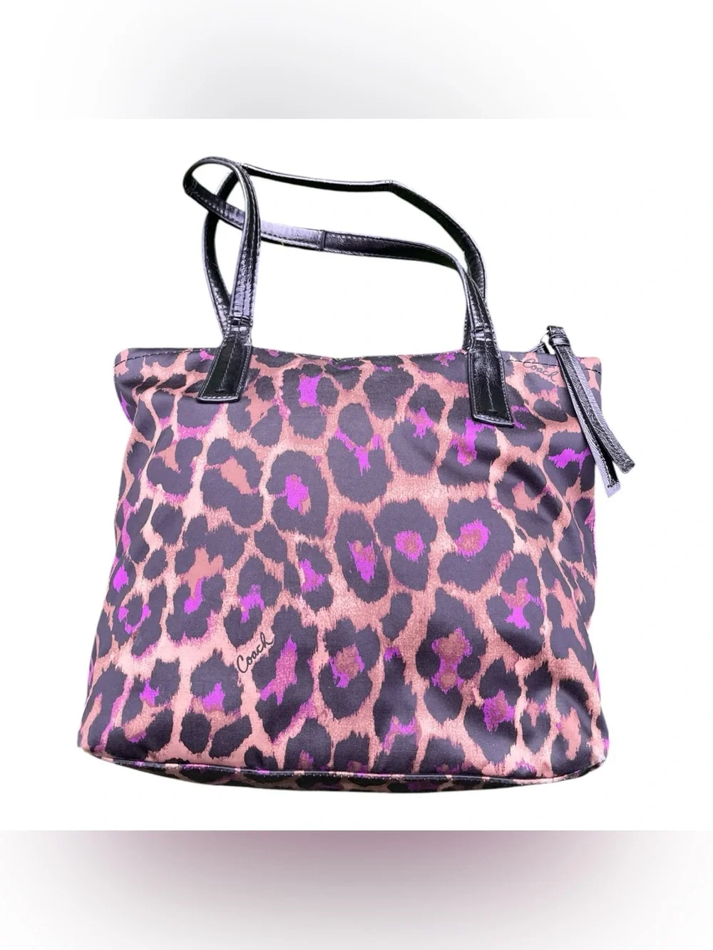 Coach Leopard Print Nylon Tote Bag with Purple Accents – Stylish & Versatile